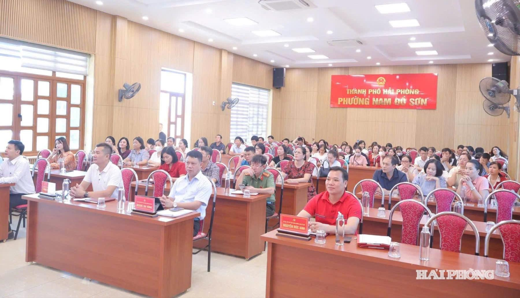 sat-nhap-truong-hoc-nam-do-son-1(1).jpg