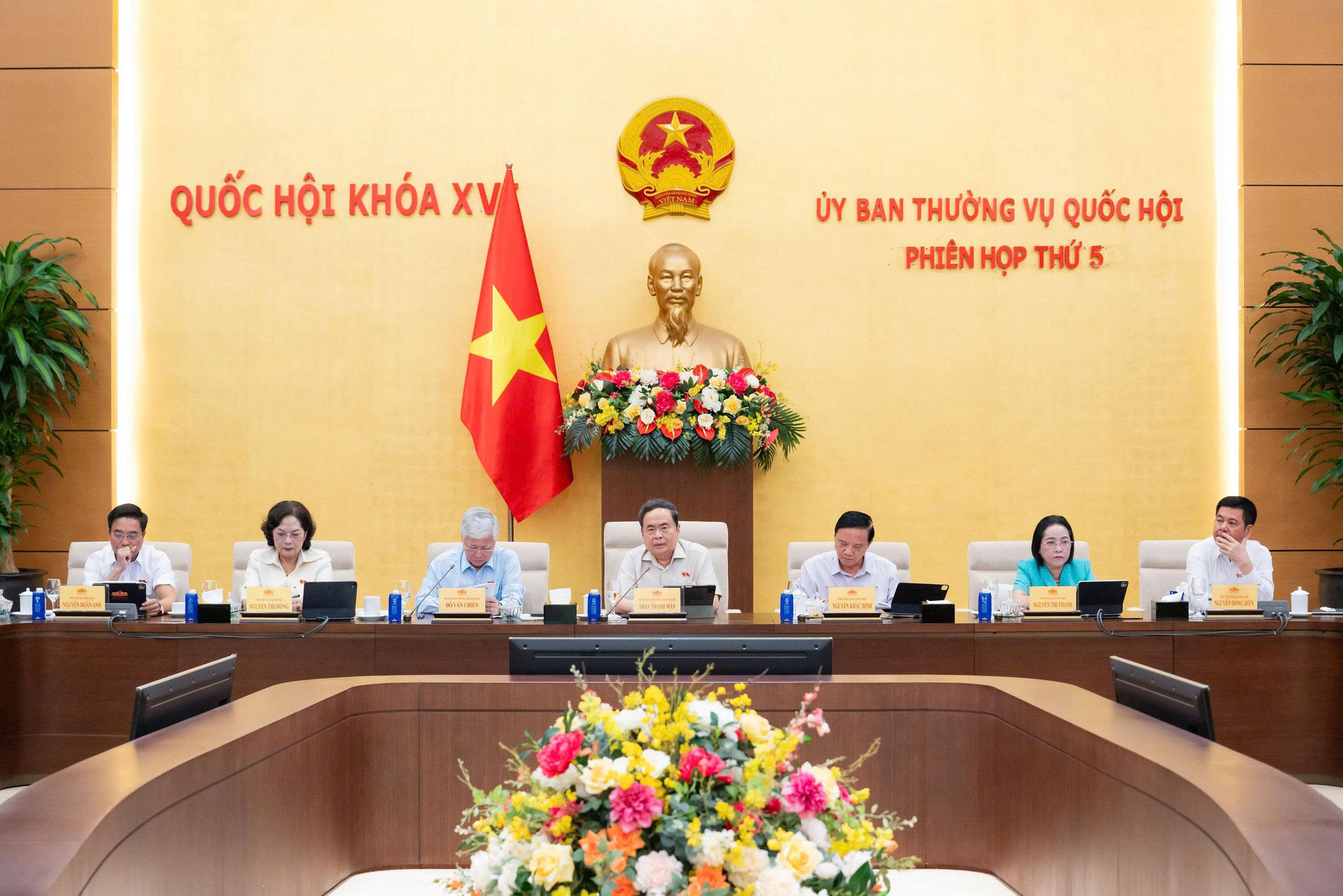 thuong-vu-quoc-hoi-1408.jpg