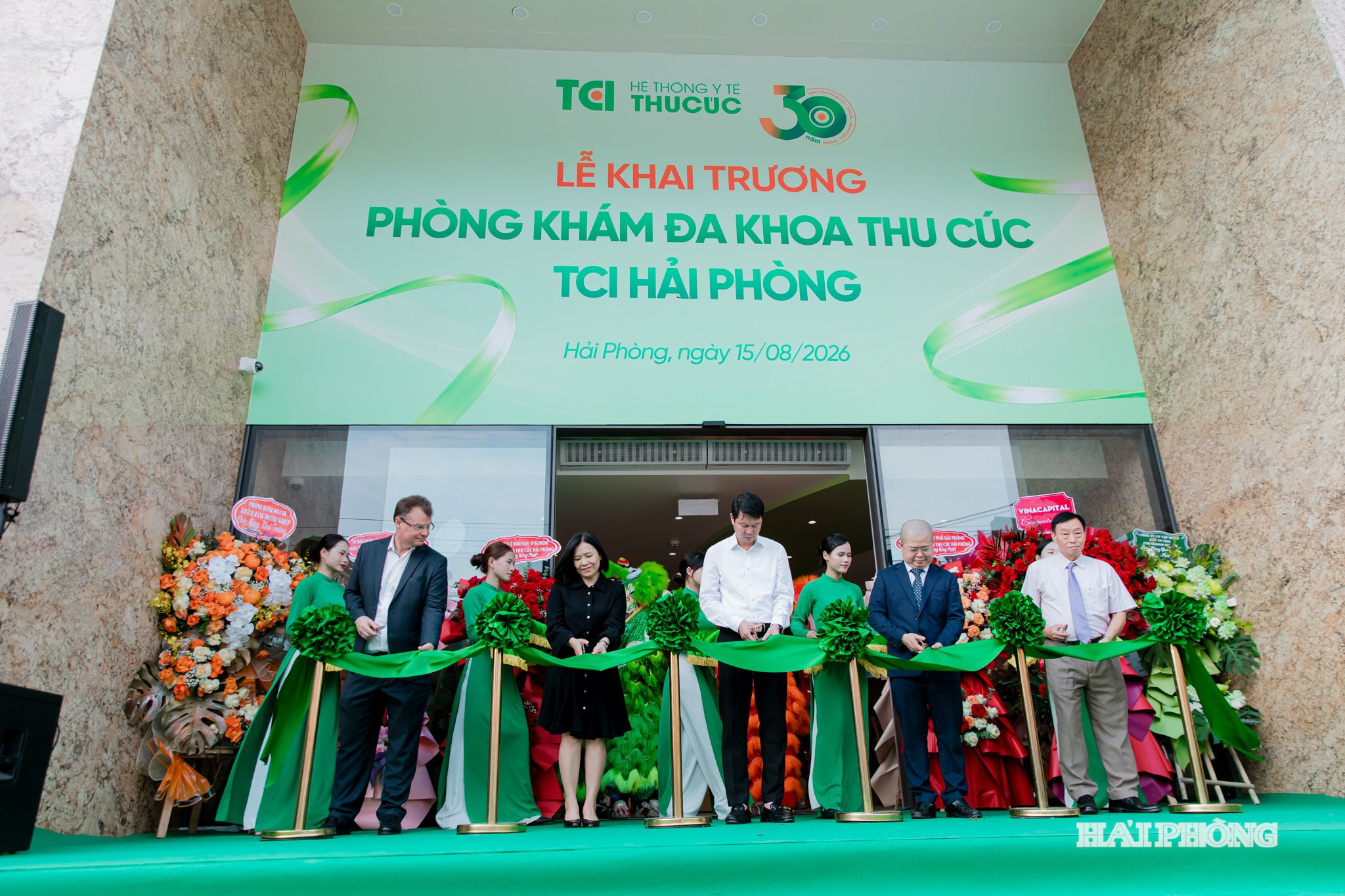 khai-truong.jpg