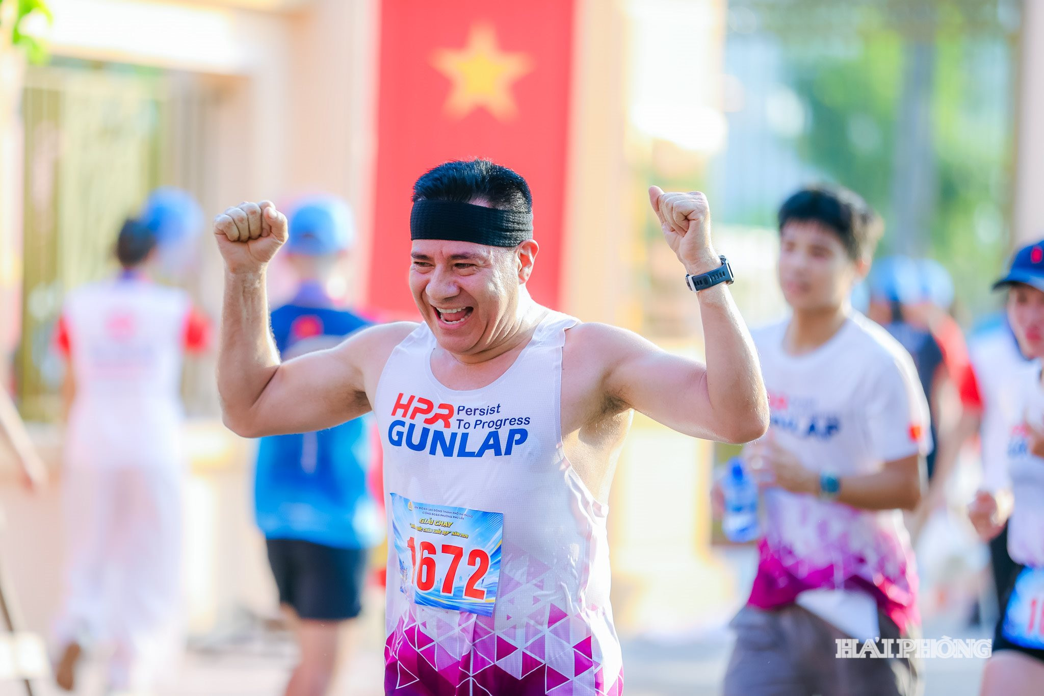 chay-phu-lien-9.jpg