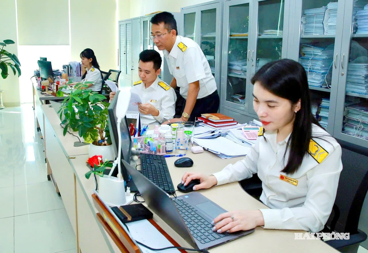 Thuế thành phố Hải Phòng đẩy mạnh ứng dụng công nghệ số trong các nghiệp vụ quản lý thuế, phục vụ người nộp thuế.