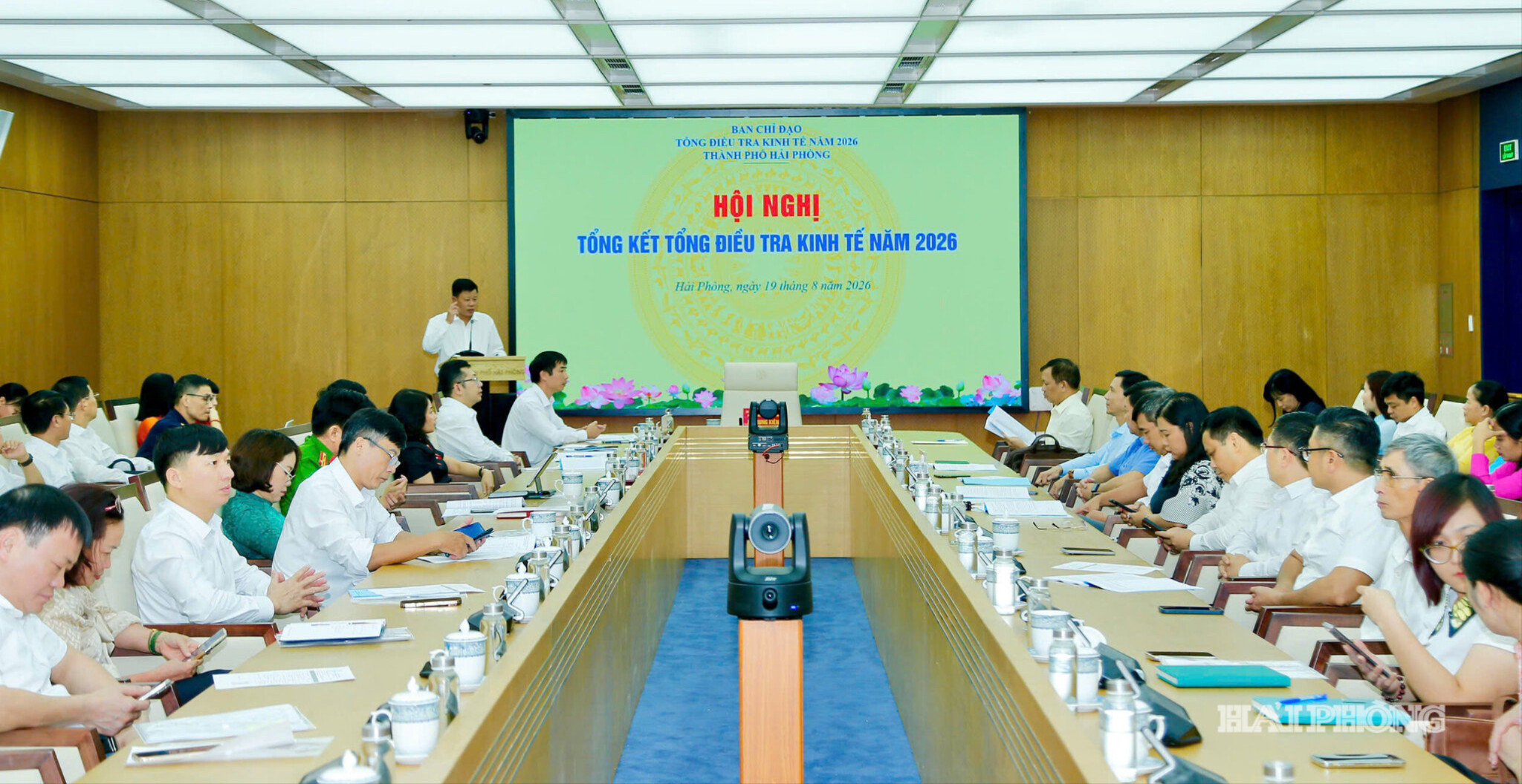 Các đại biểu dự hội nghị.