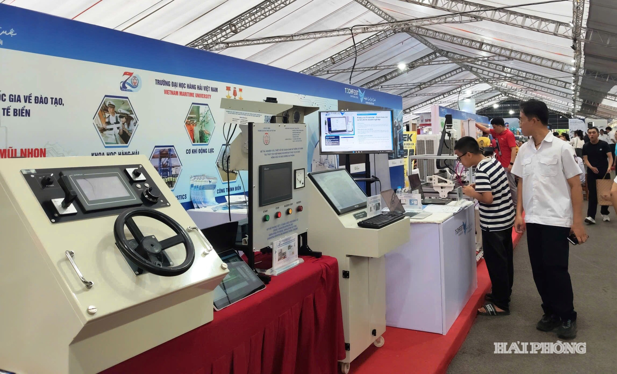 Thành phố ban hành nhiều chính sách cụ thể hóa Nghị quyết 226 của Quốc hội để thu hút, đẩy mạnh phát triển doanh nghiệp công nghệ, đổi mới sáng tạo trong giai đoạn tới.
