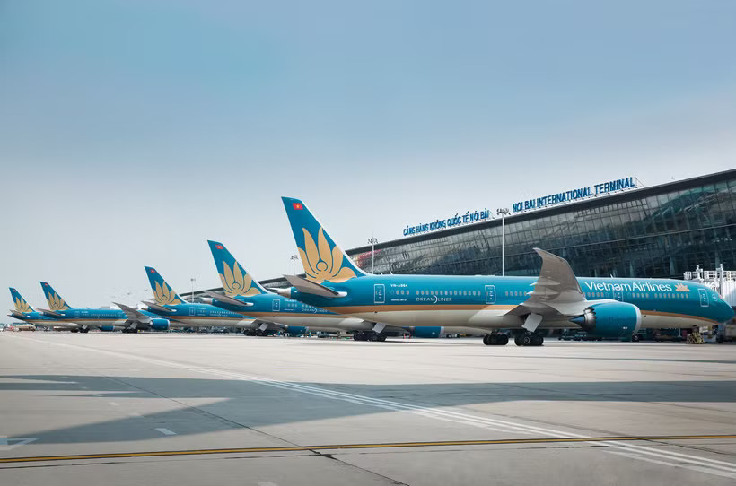 Vietnam Airlines mở bán vé Tết Đinh Mùi 2027 sớm, tăng chuyến nội địa quốc tế. (Ảnh: VNA)
