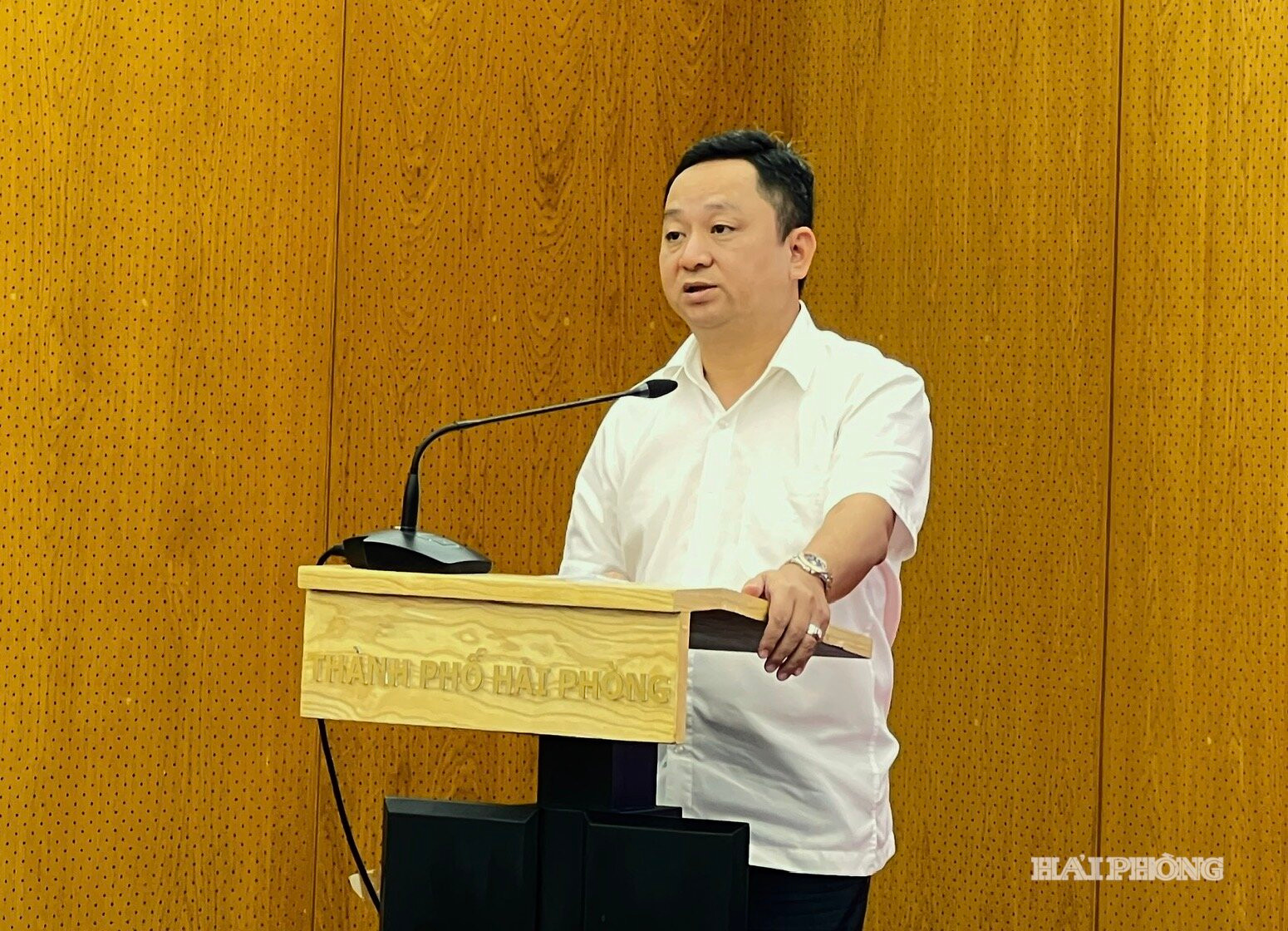 ban-tuyen-giao.jpg
