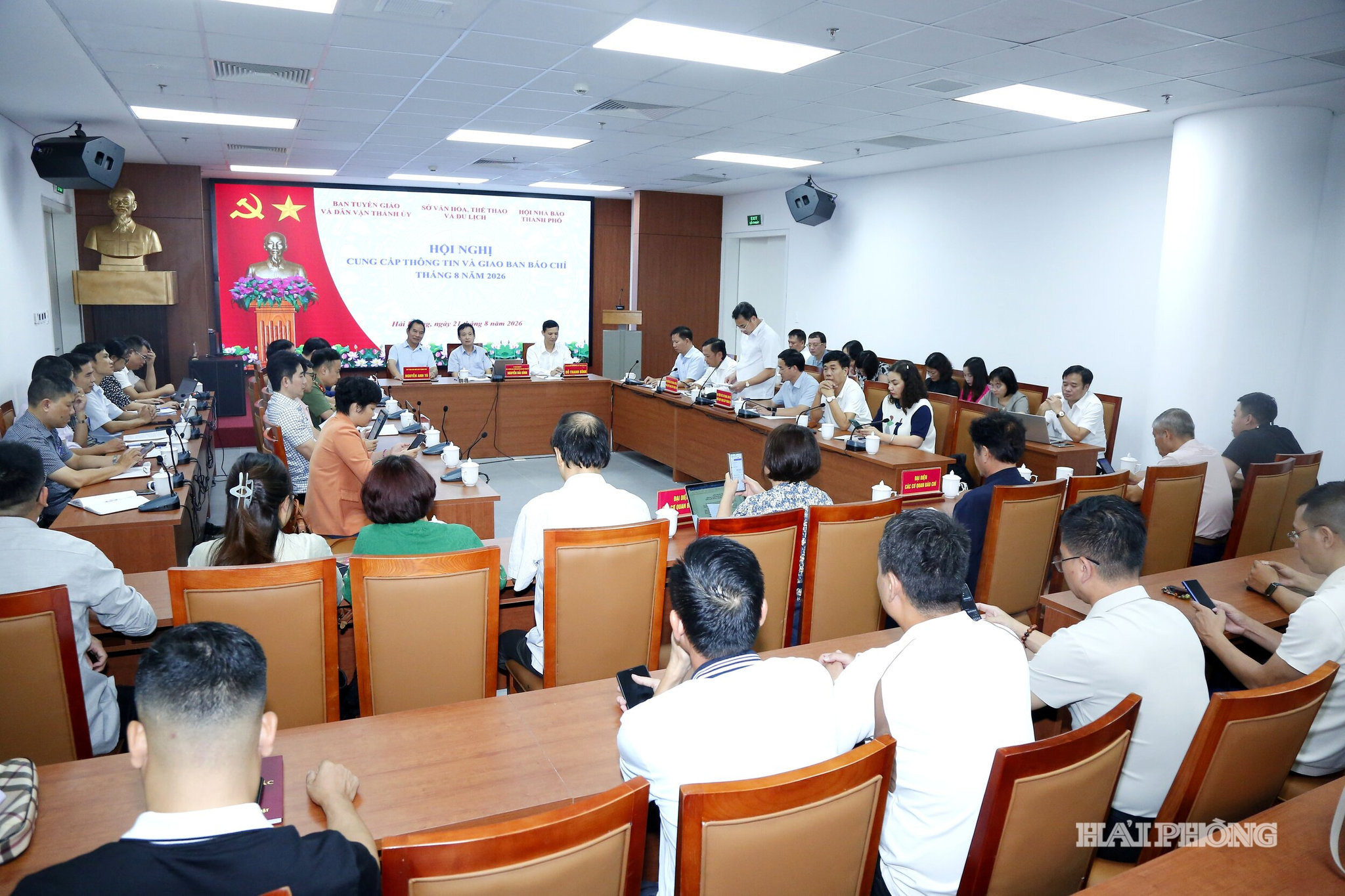 Hội nghị cung cấp thông tin và Giao ban Báo chí tháng 8-2026