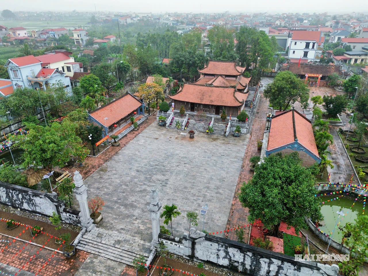 khuc-thua-du.jpg