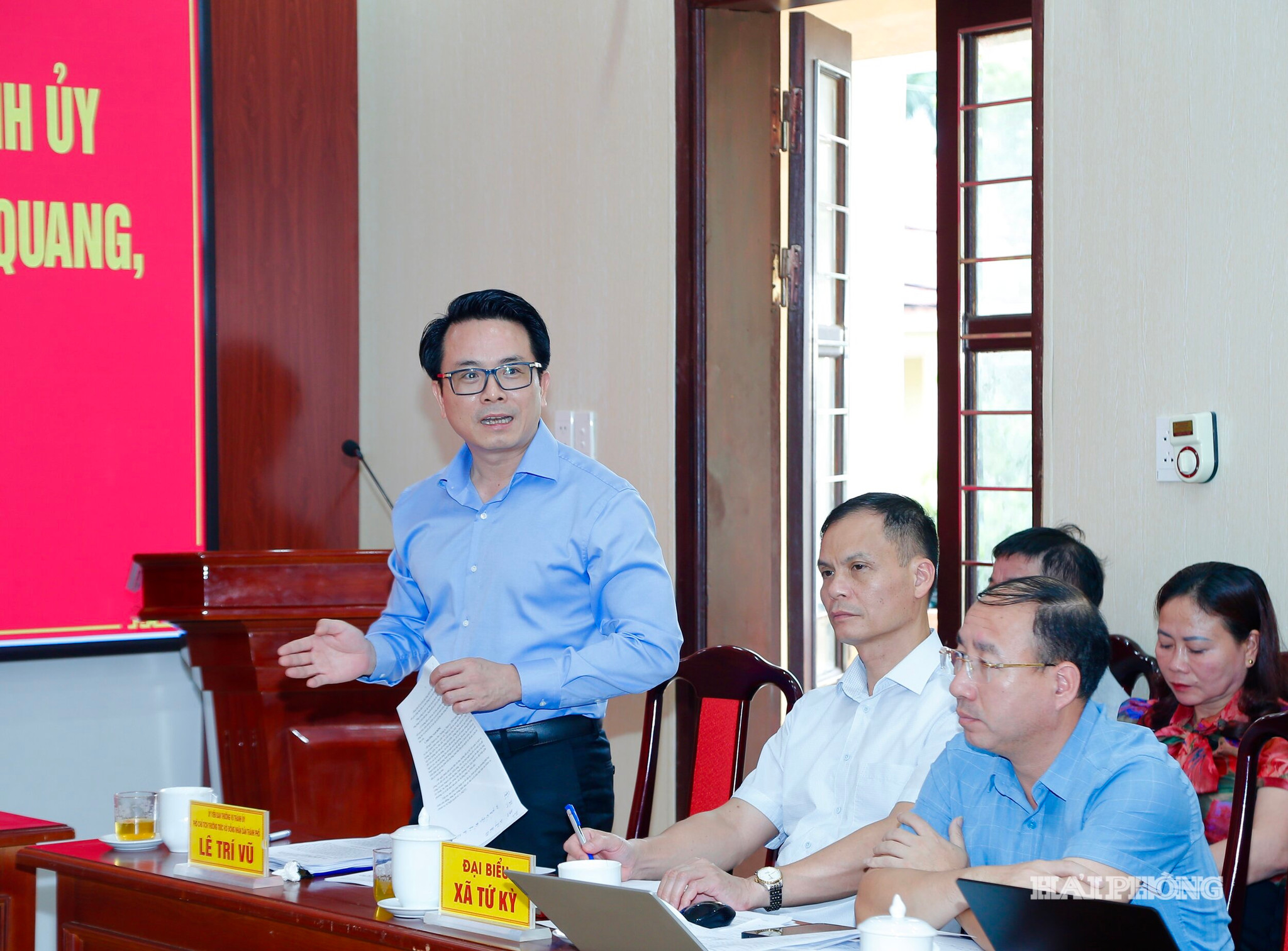 Đồng chí Lê Trí Vũ, Uỷ viên ban Thường vụ Thành ủy, Phó chủ tịch HĐND thành phố phát biểu tại cuộc làm việc.