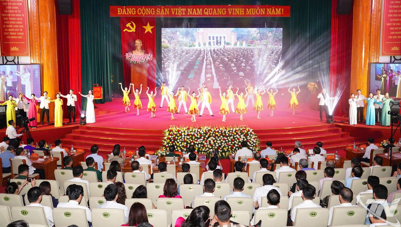cdn.baothainguyen.vn-w2000-images-2026-08-25-_9fb516bd-9a7c-4b7d-9726-df3c2561b64a_bao-thai10.jpg