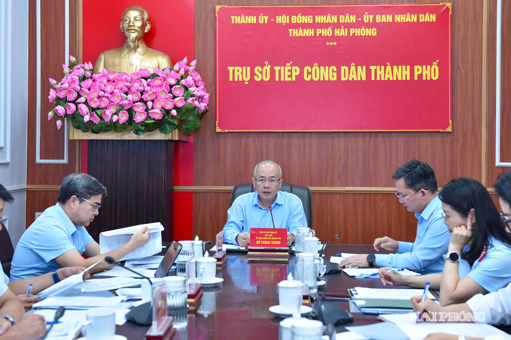 Đồng chí Đỗ Thành Trung, Phó Bí thư Thành uỷ, Chủ tịch UBND thành phố phát biểu kết luận hội nghị tiếp công dân tháng 8/2026.