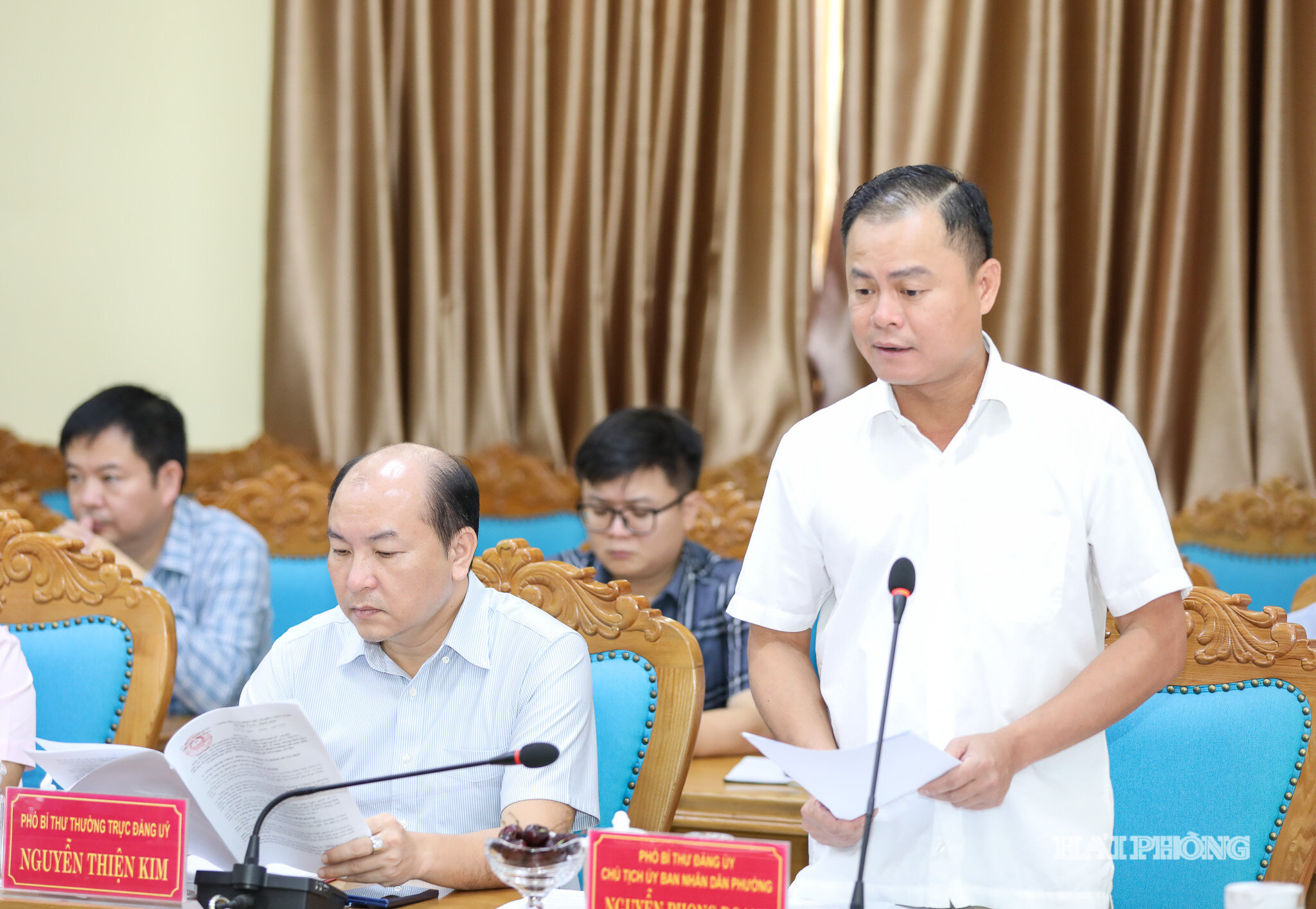 Lãnh đạo UBND phường Kiến An phát biểu 