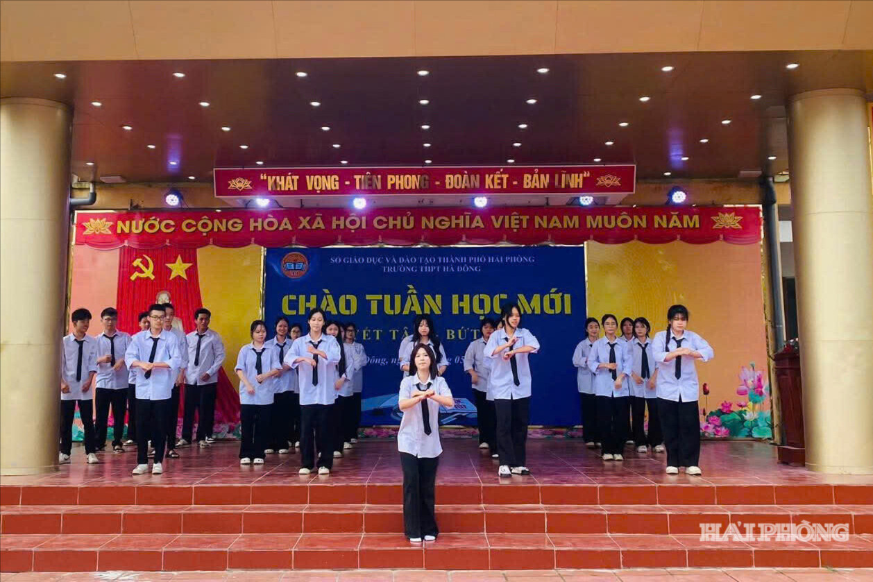 thpt-ha-dong(1).jpg