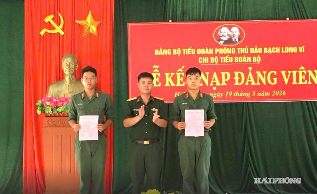 trung-si-cao-tuan-anh.jpg