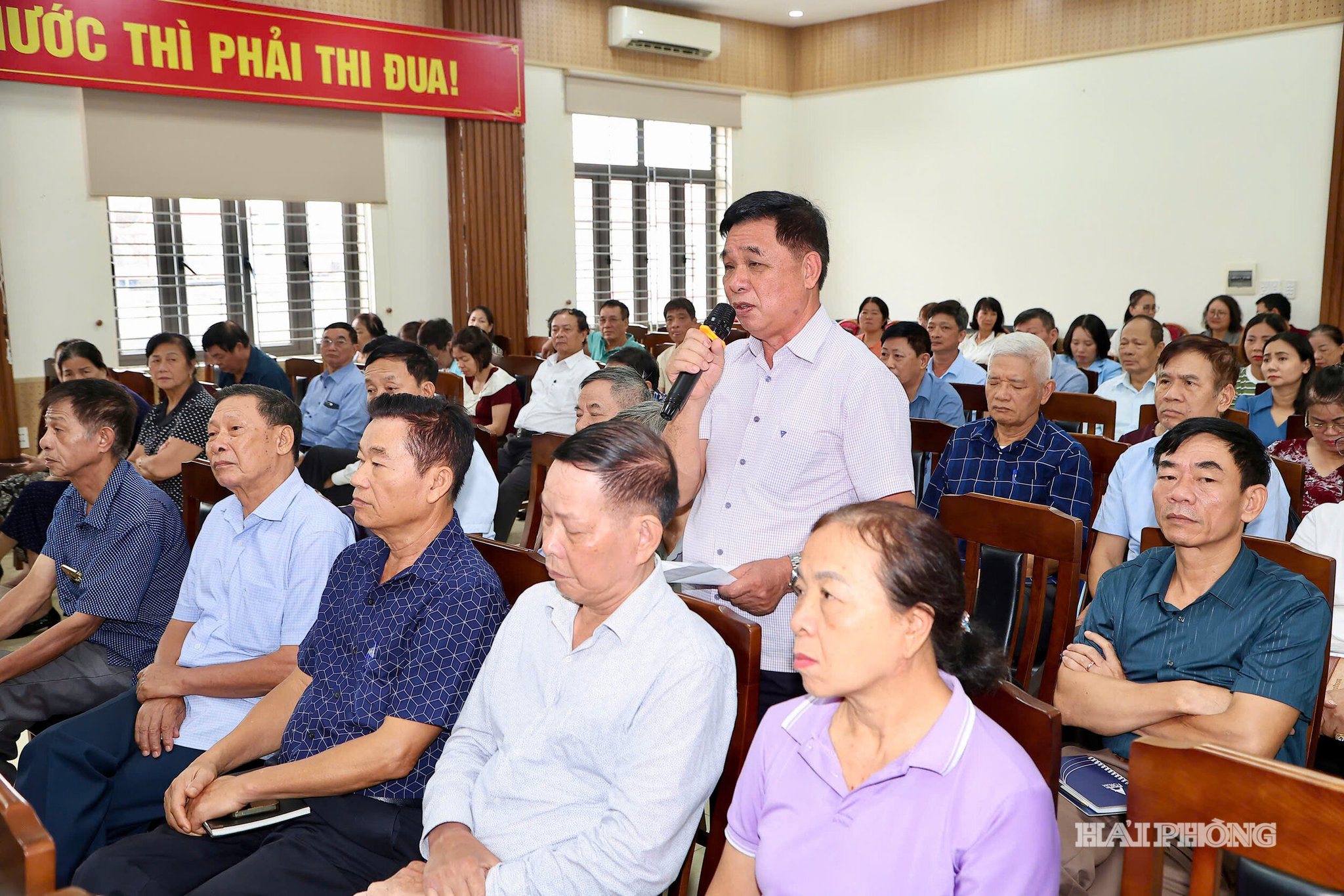 nhan-dan3.jpg