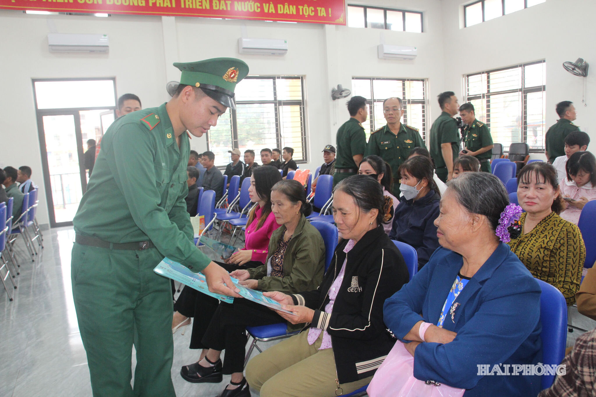 bo-doi-bien-phong.jpg