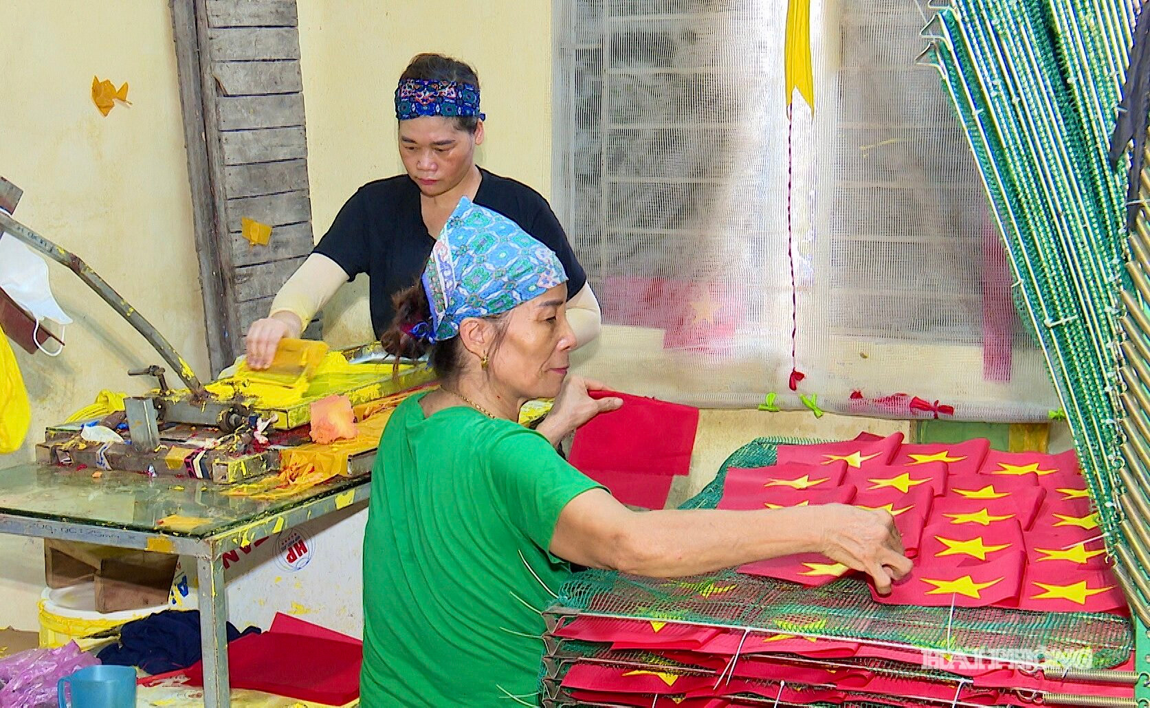 may-co-to-quoc-1326b659ed8ab34071f9b48da590798f.jpg