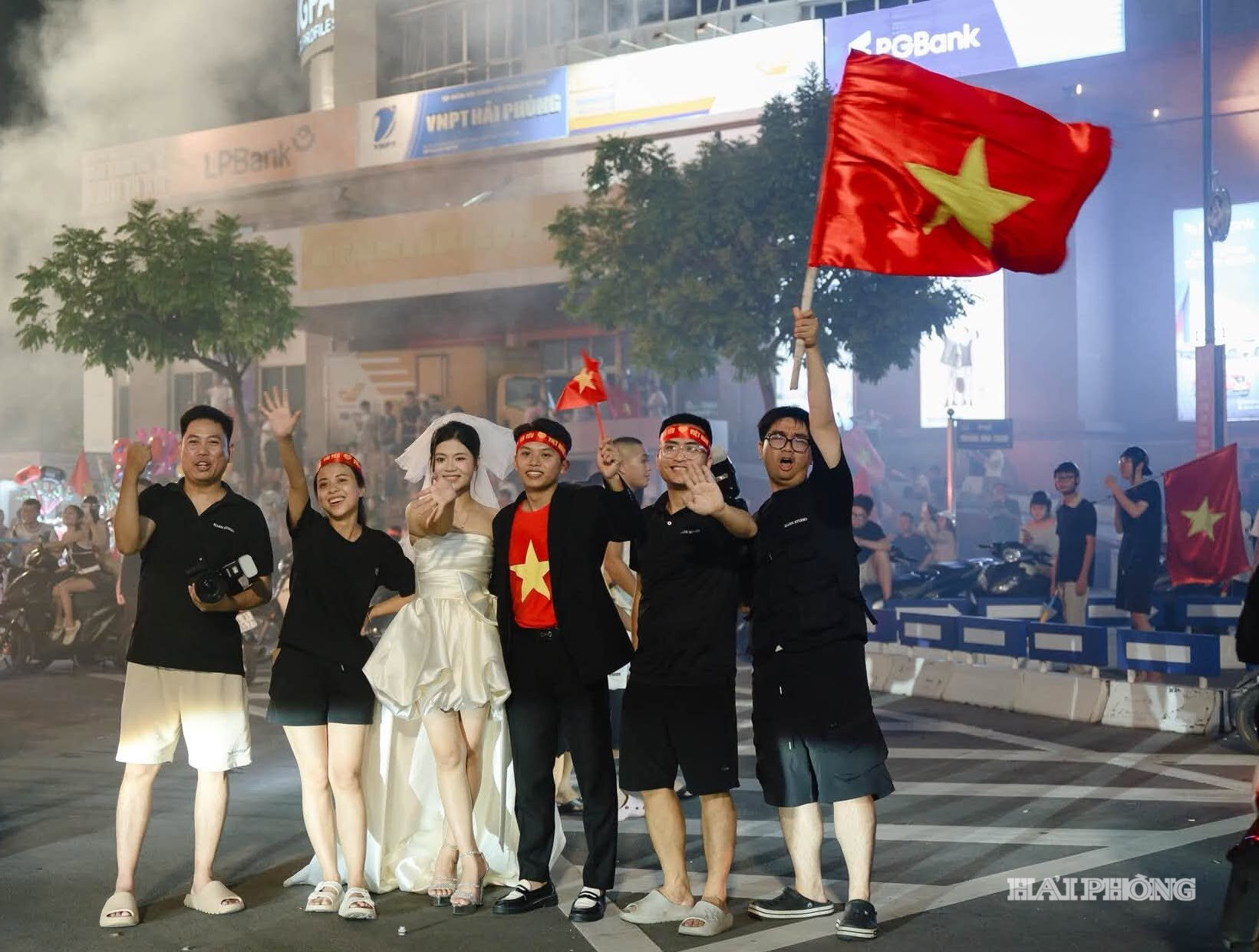 viet-nam-vo-dich2.jpg