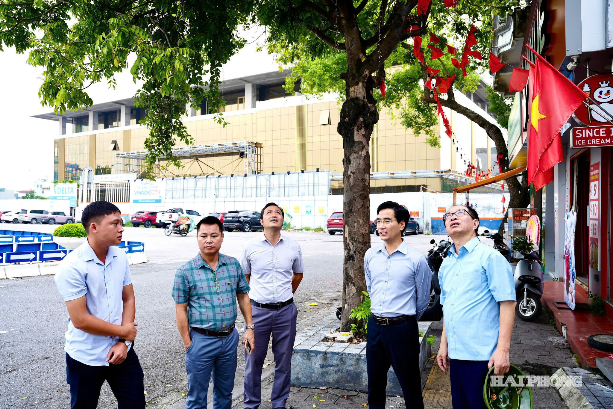 le-thanh-nghi.jpg