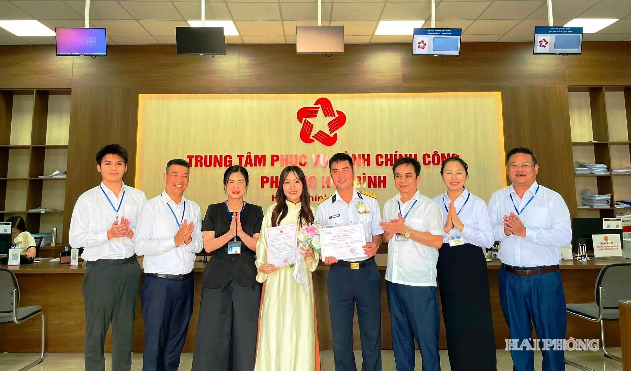 gan-dan-2-1-b7a4ae9bd3c88a4c517d8f1889f0bfc2.jpg