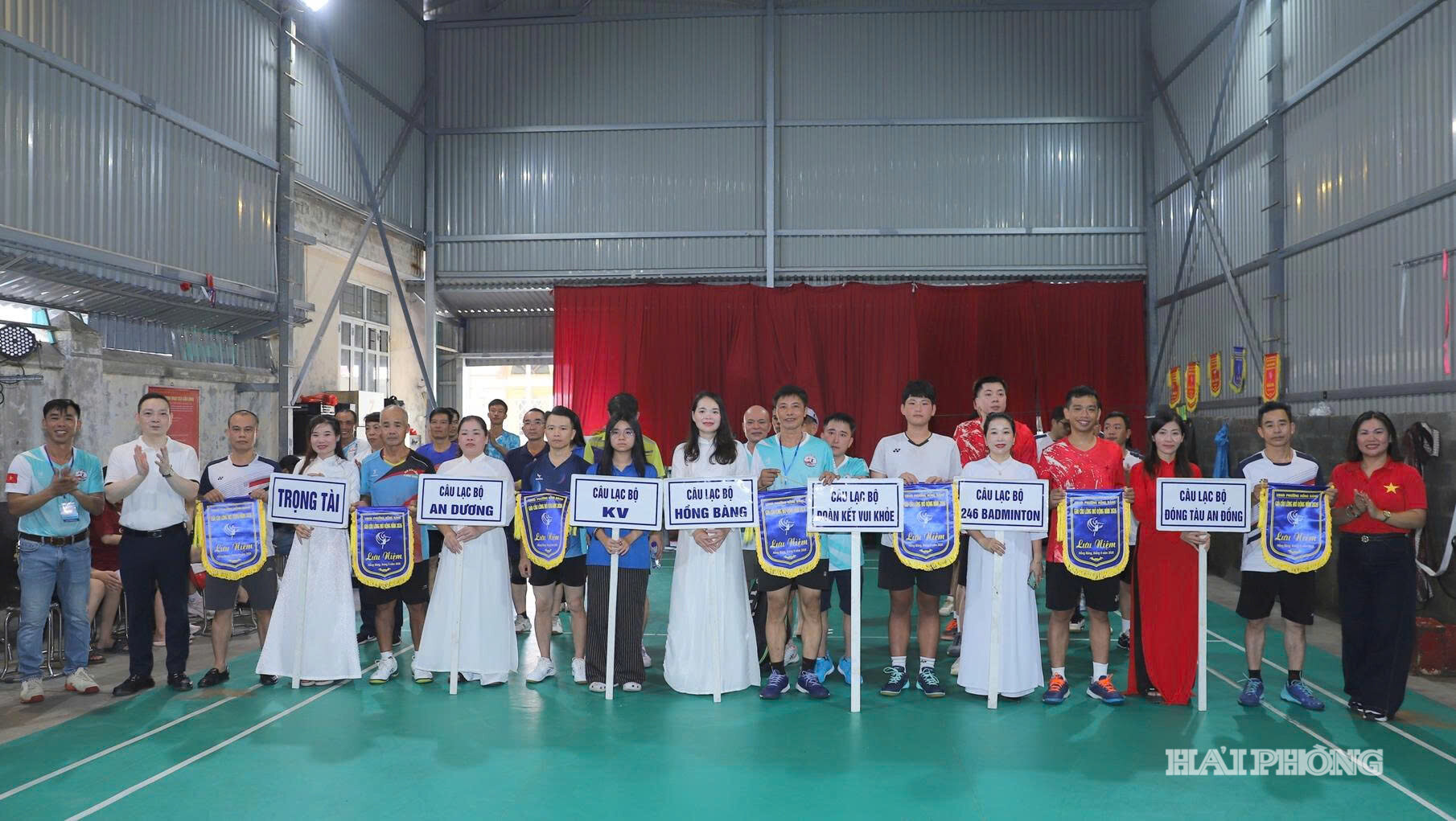 cau-long-hb5.jpg