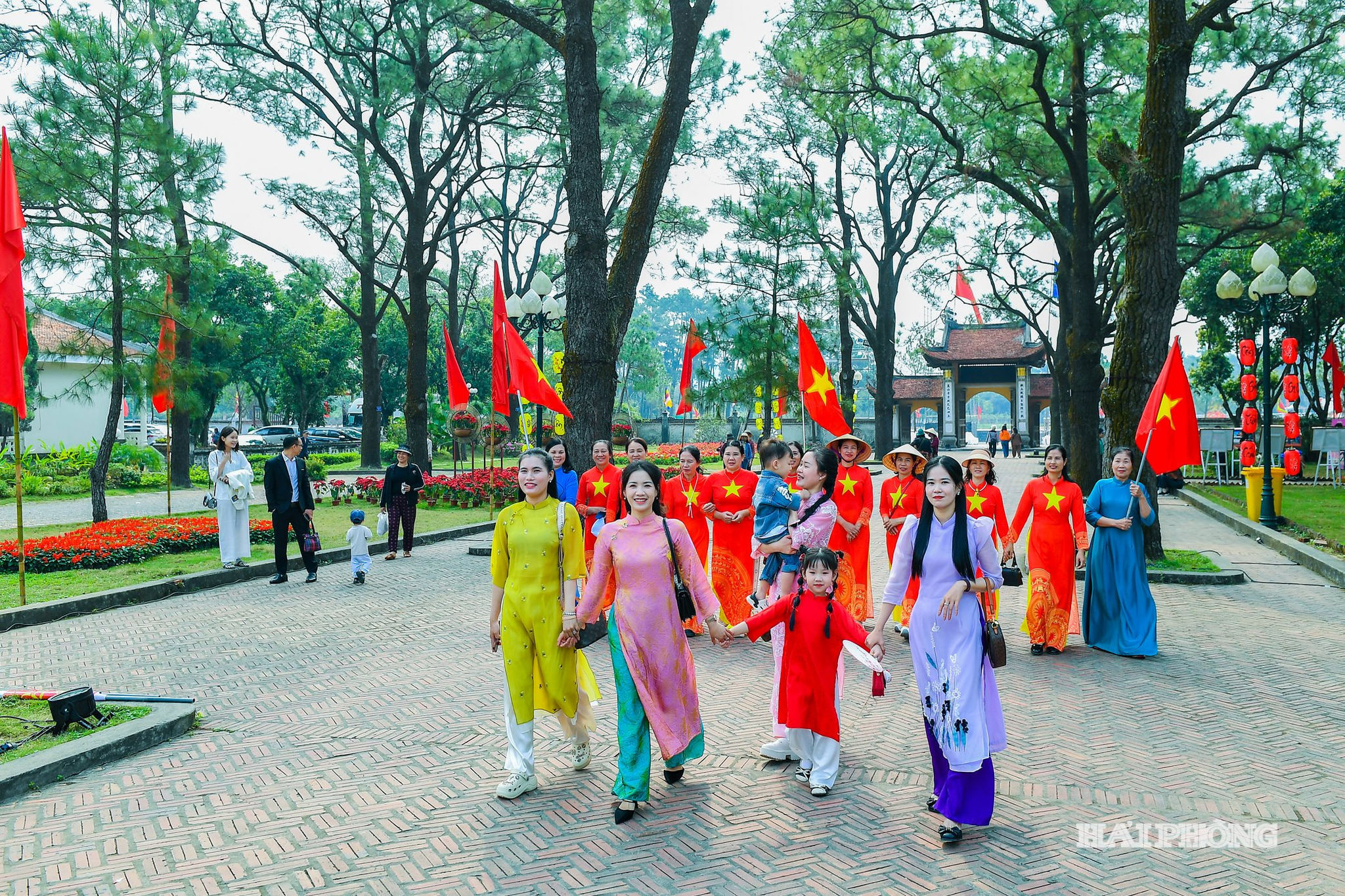 hai-phong-xa-hoi-chu-nghia-3.jpg