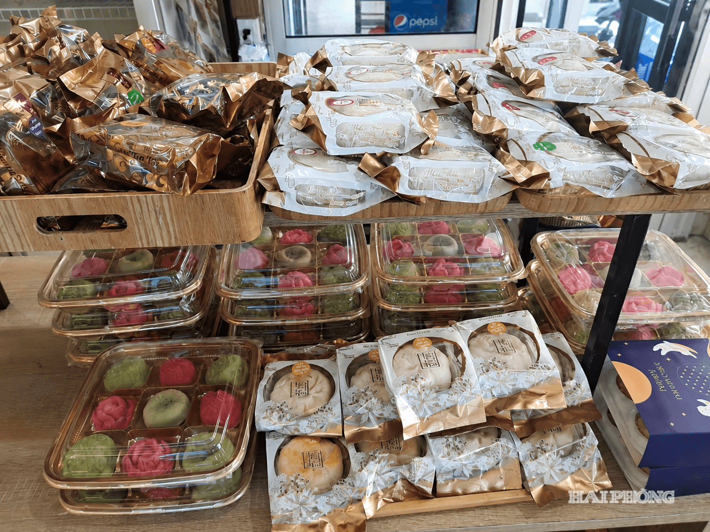 Bánh Trung thu mini với nhiều hương vị đáp ứng nhu cầu lựa chọn đa dạng của người tiêu dùng.
