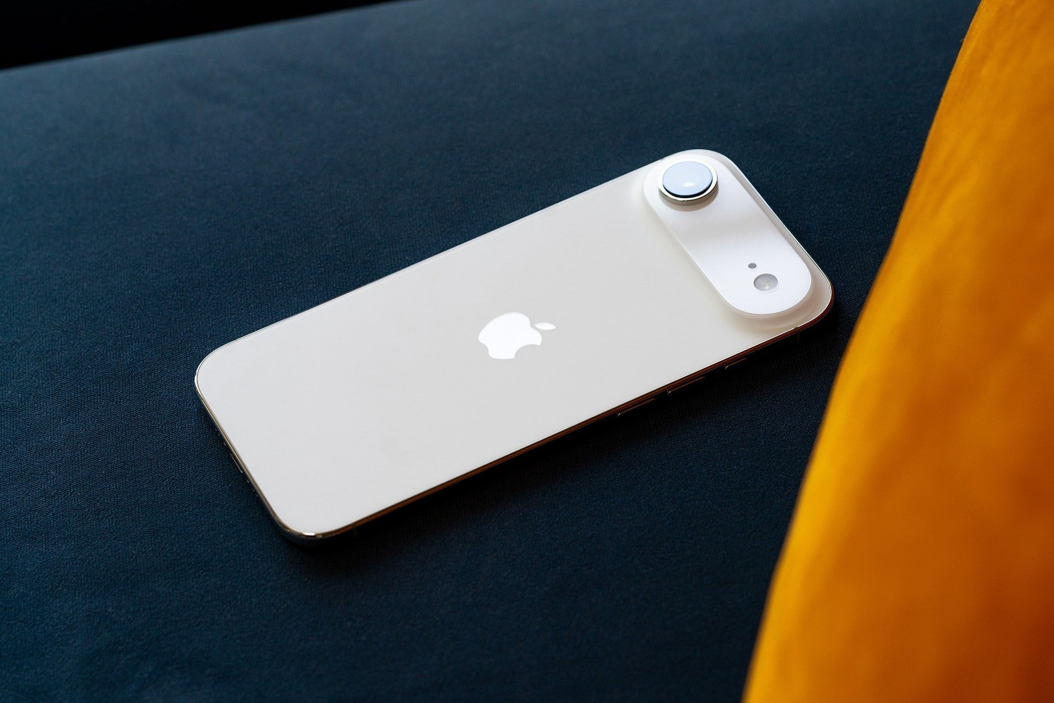 3 mẫu iPhone giảm giá mạnh, có máy rẻ hơn gần một nửa thời điểm ra mắt - 1