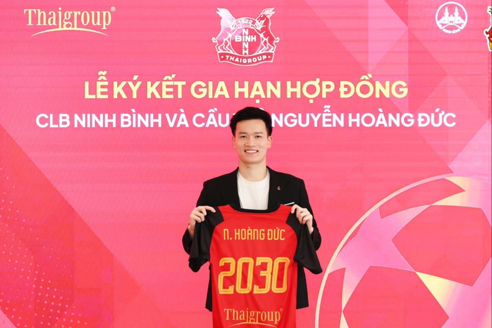hoang-duc(1).jpg