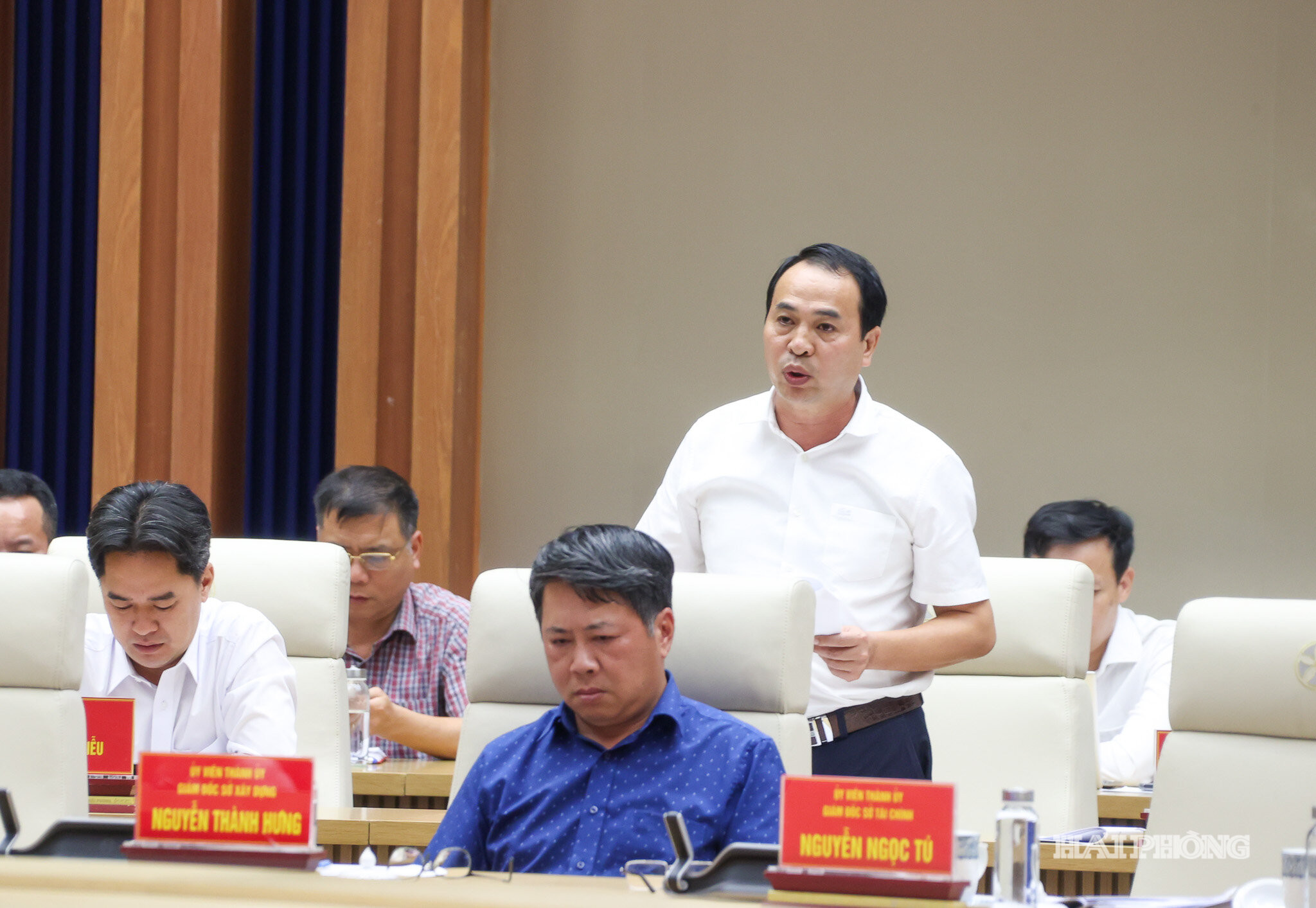Đại diện lãnh đạo các địa phương phát biểu 