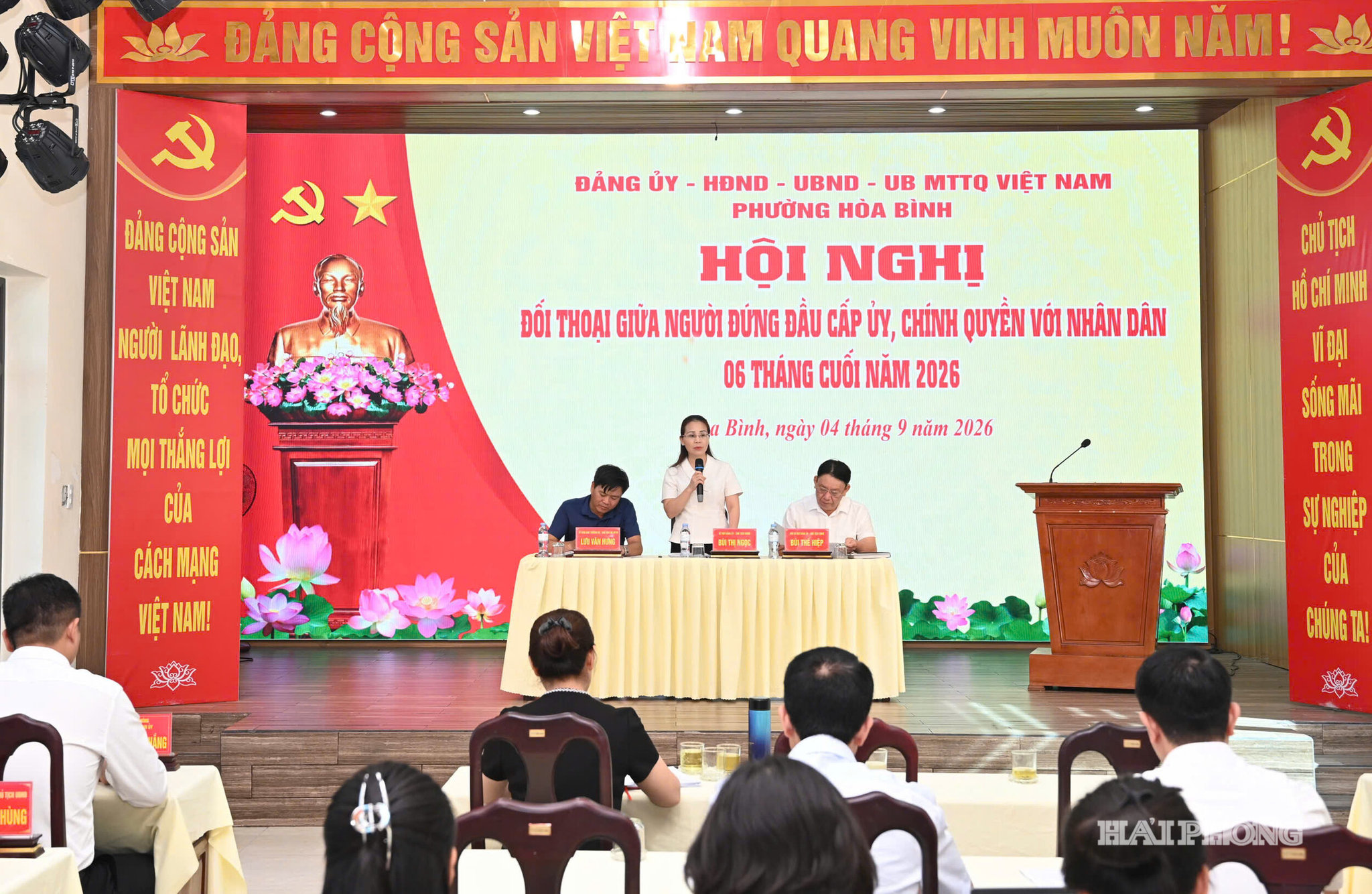 hoa binh 1