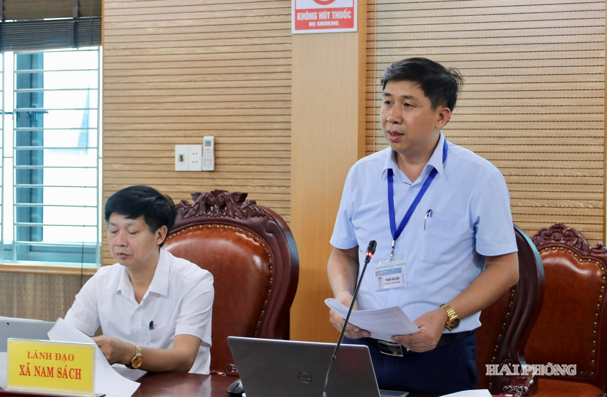 lanh-dao-xa-nam-sach.jpg