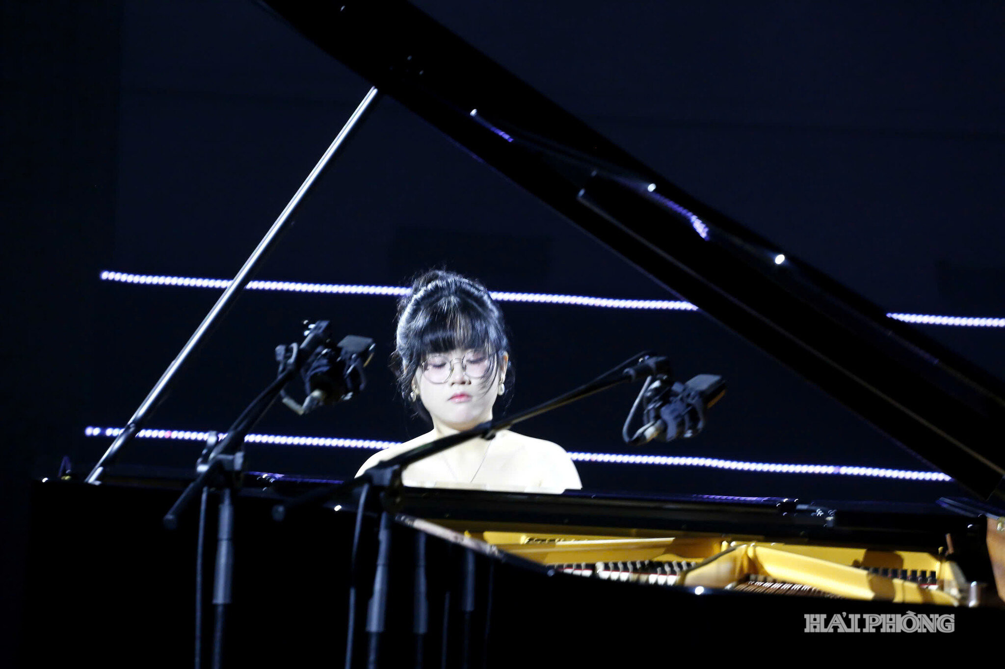 nghe-si-piano.jpg