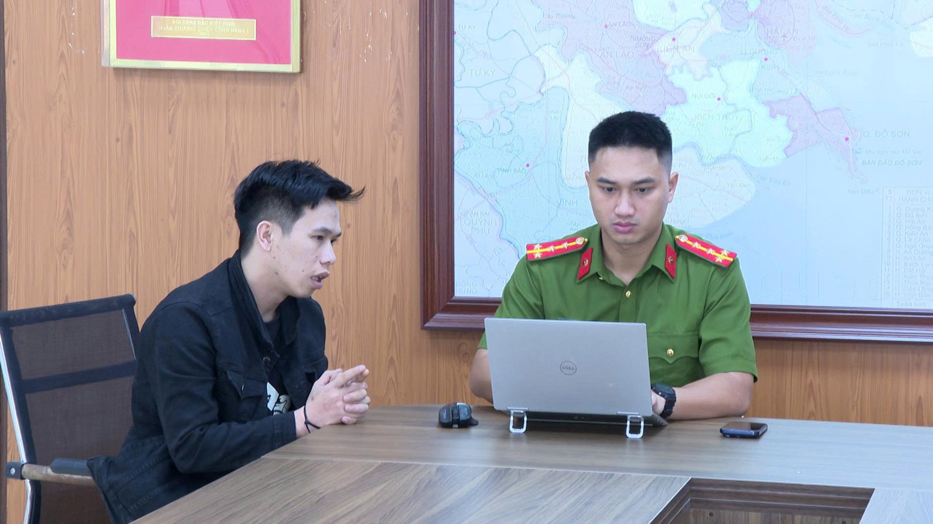 cong-an-hai-phong-3.jpg