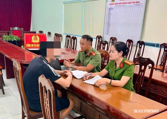 cong-an-lam-viec.jpg