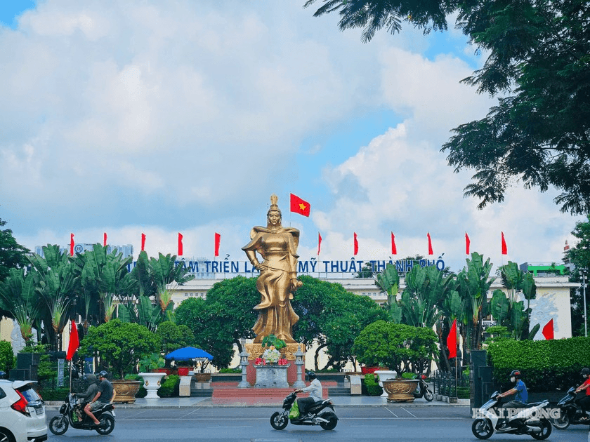 mo-rong-khong-gian-di-tich.png
