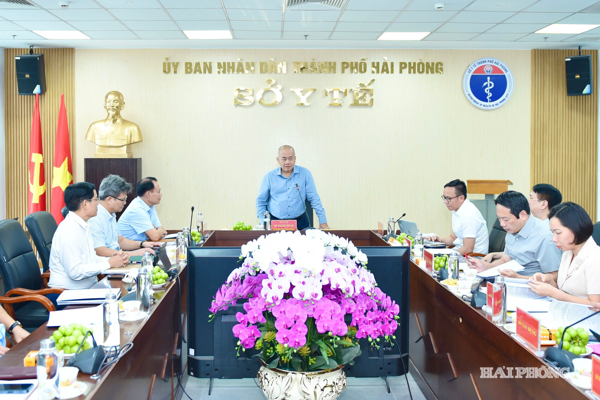Đồng chí Đỗ Thành Trung, Phó Bí thư Thành uỷ, Chủ tịch UBND thành phố phát biểu chỉ đạo tại cuộc làm việc.