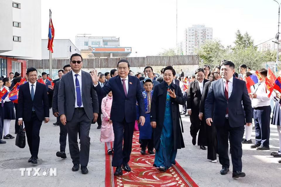chu-tich-quoc-hoi-tham-mong-co.jpg