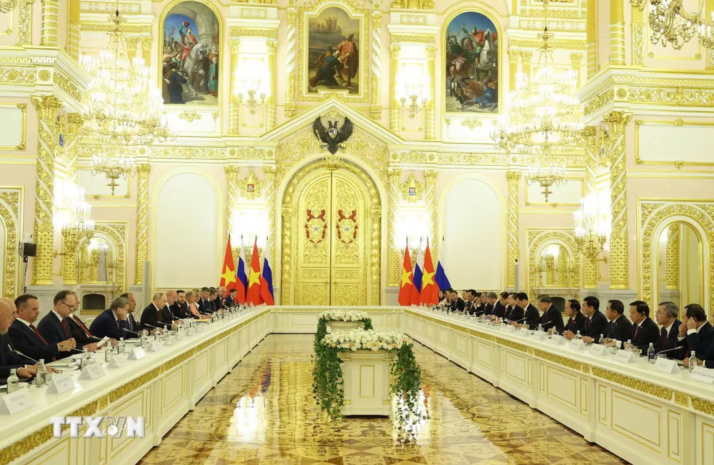 ttxvn-tong-bi-thu-chu-tich-nuoc-to-lam-hoi-dam-voi-tong-thong-nga-vladimir-putin-9014195-2.jpg