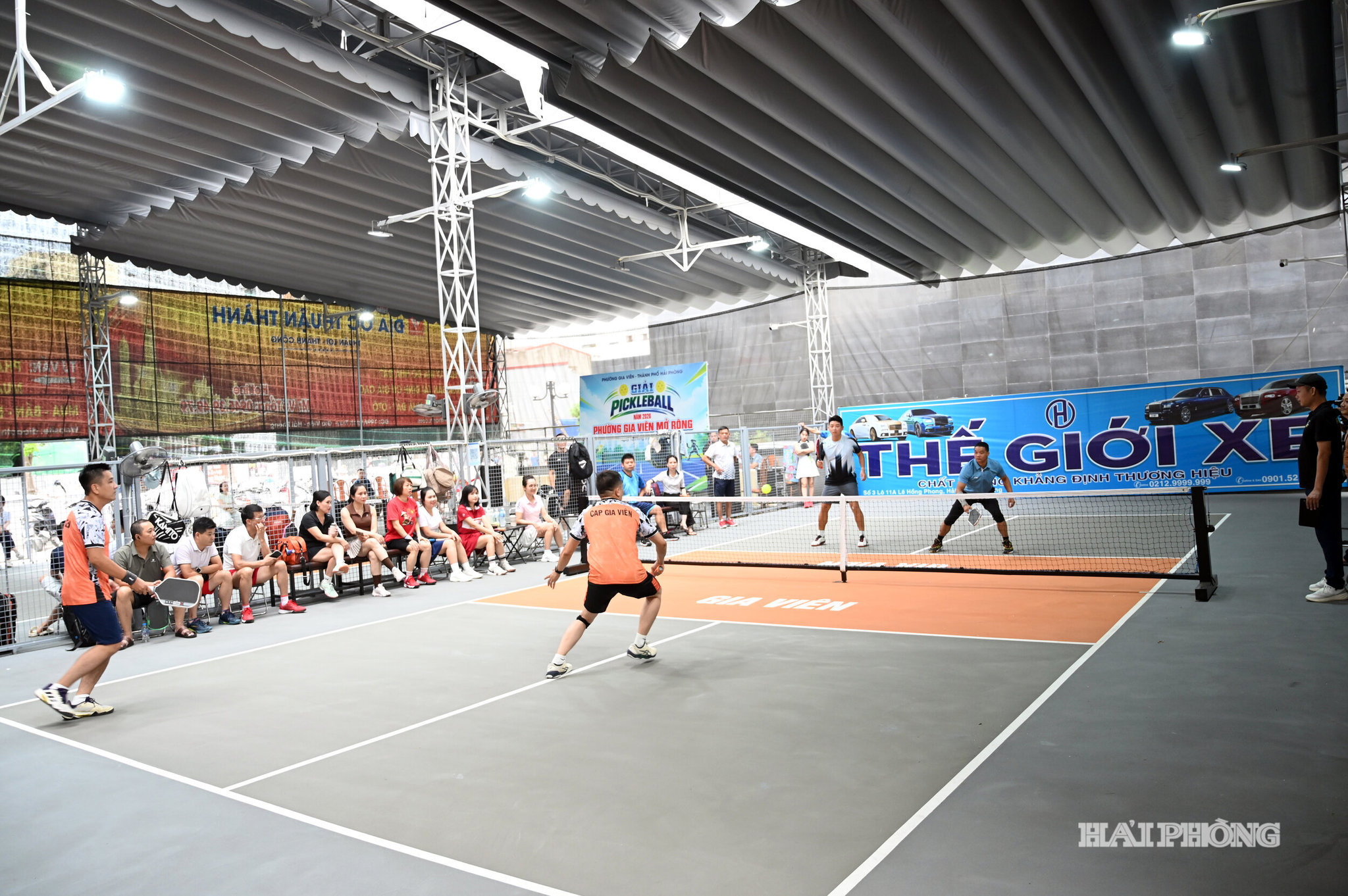 pick-gia-vien5.jpg