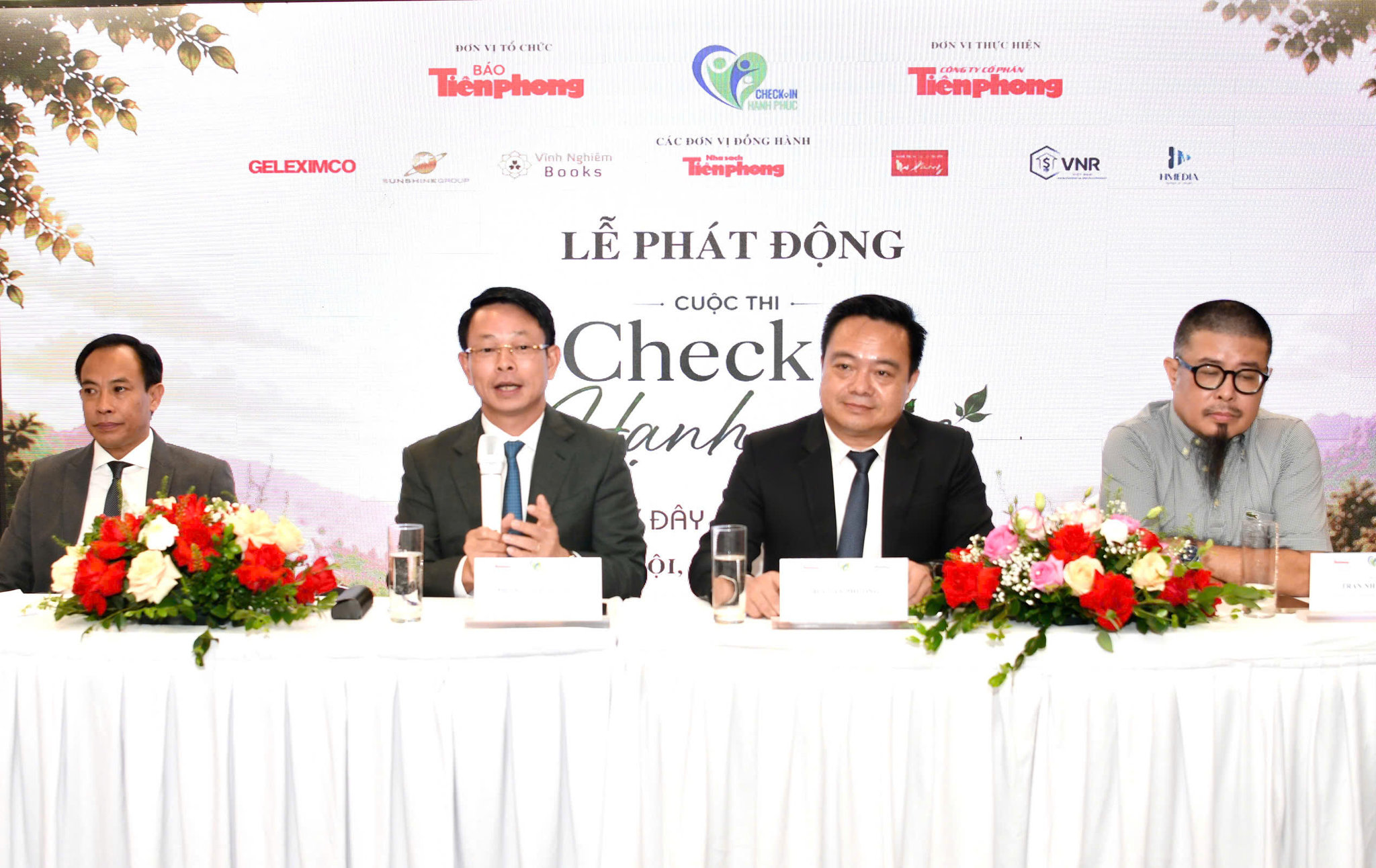 Báo Tiền Phong phát động Cuộc thi 
