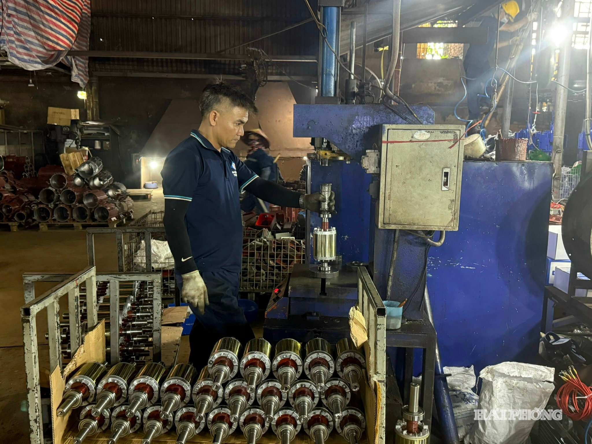 cong-nghiep-1.jpg