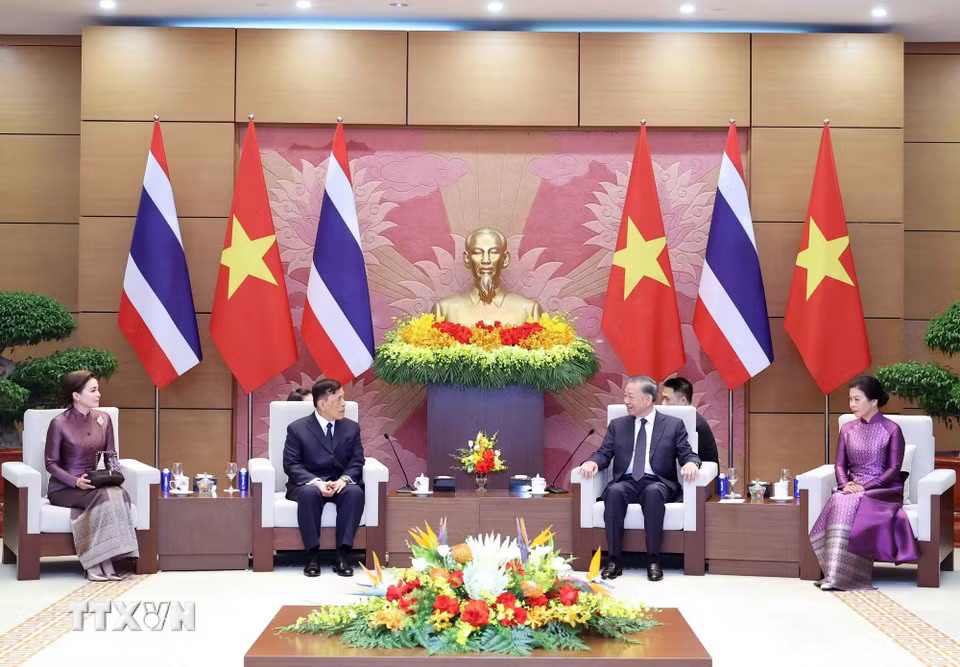 Tổng Bí thư, Chủ tịch nước Tô Lâm và Nhà vua Thái Lan Maha Vajiralongkorn Phra Vajiraklaochaoyuhua hội đàm. (Ảnh: Thống Nhất/TTXVN)