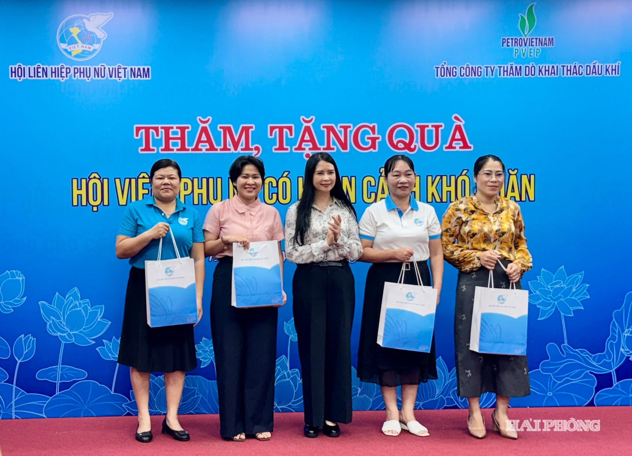 phu-nu-60.jpg