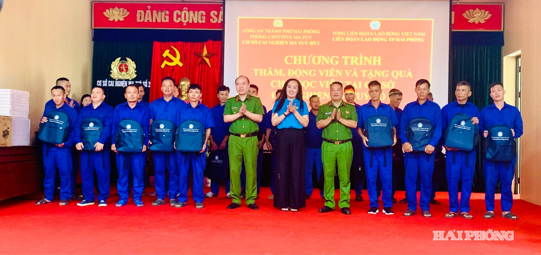 tang qua cai nghien 5
