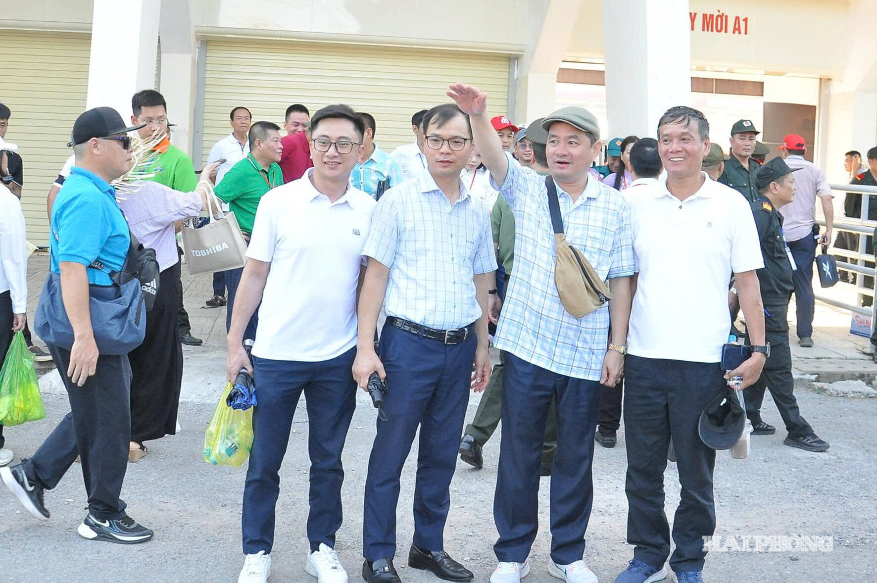 choi trau 1