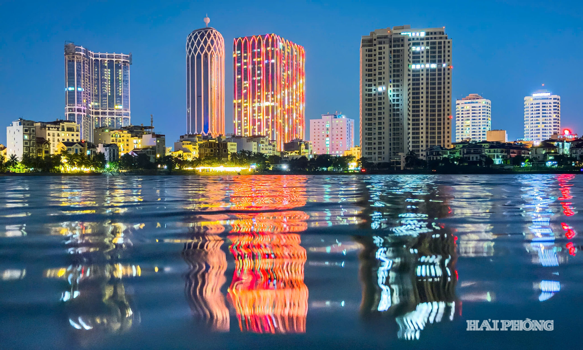 hai-phong-trong-toi2.jpg