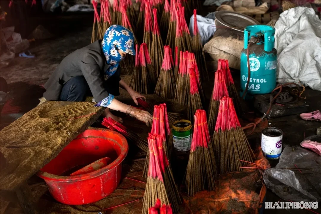 Làng làm hương Dưỡng Thái Bắc ở xã Phú Thái hiện không còn đáp ứng các tiêu chí bắt buộc về tỷ lệ hộ làm nghề.