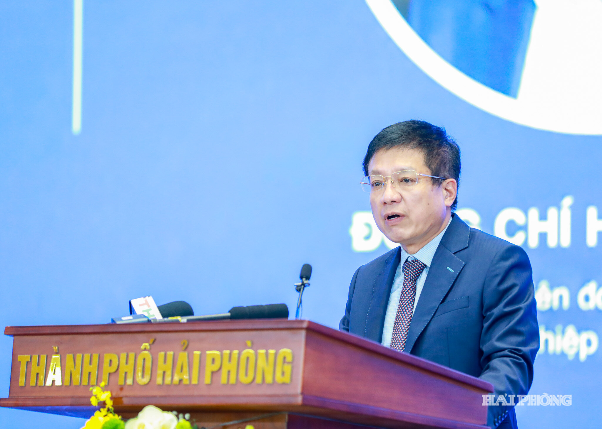 Ông Hồ Sĩ Hùng, Chủ tịch Liên đoàn Thương mại và Công nghiệp Việt Nam phát biểu khai mạc diễn đàn