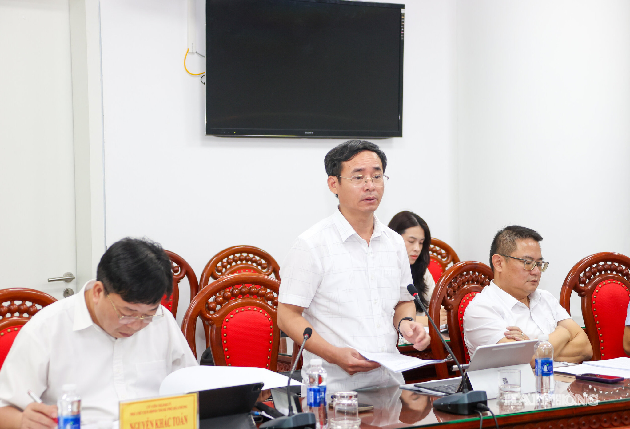 Đại diện Sở Tài chính giải trình các vấn đề liên quan