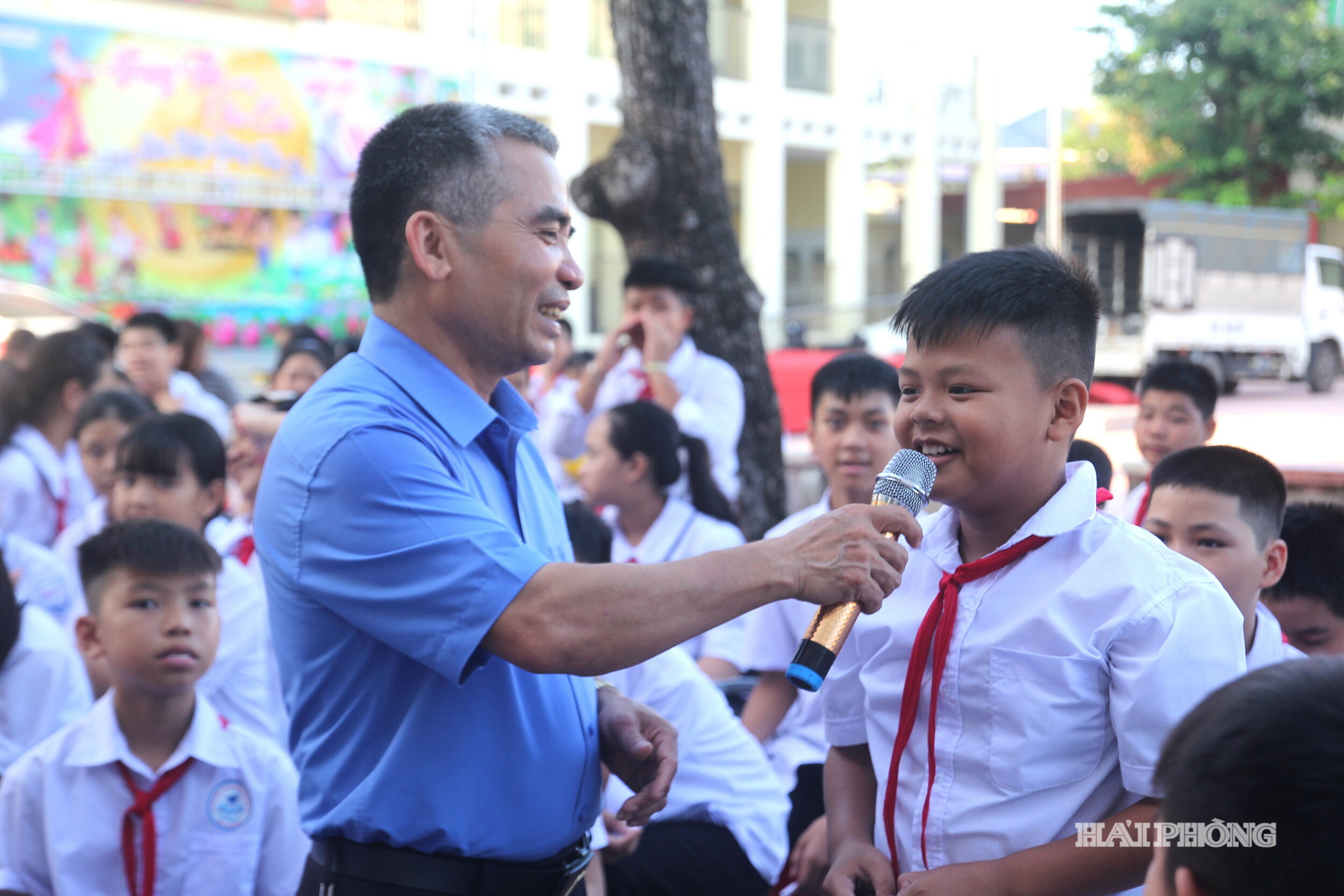 hoc-sinh.jpg